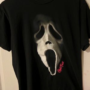 ShortSleeved “SCREAM” Tshirt 🔪🩸